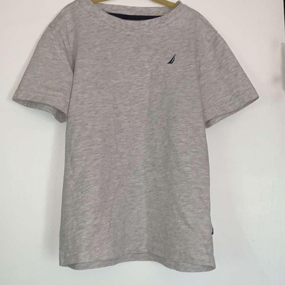 Nautica Gray T-Shirt•Size 6